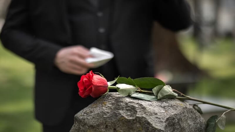 4 Questions To Ask Before Hiring Cremation Services