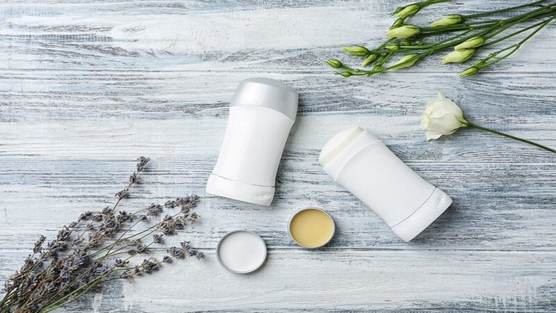 5 Reasons to Move to a Natural Deodorant This Year