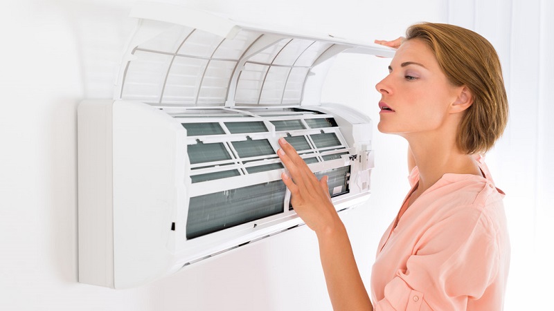 What To Do When Your Air Conditioner Breaks Down After Hours