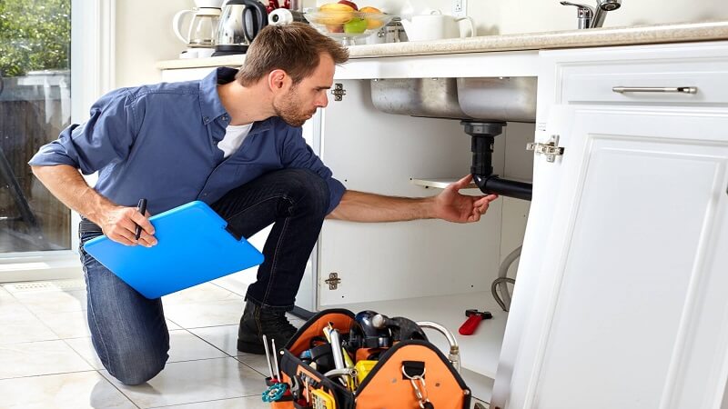 Early Signs of Drain Issues: When to Hire a Professional in Raleigh