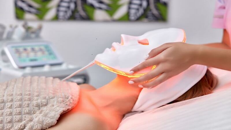 LED Phototherapy Masks: A Comparison of Features