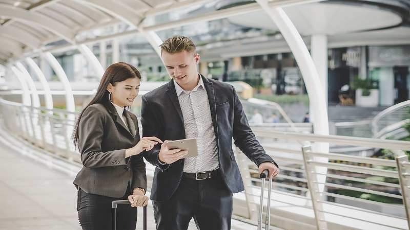 How International Travel Expands Your Business Network